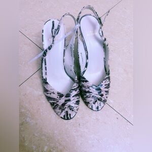 Stuart Weitzman Leather Slingback Peep Toe Heels‎ 7M Snakeskin Pumps Career